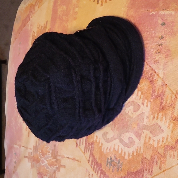 LILLIE & COHOE WOMEN'S HAT - Picture 4 of 4